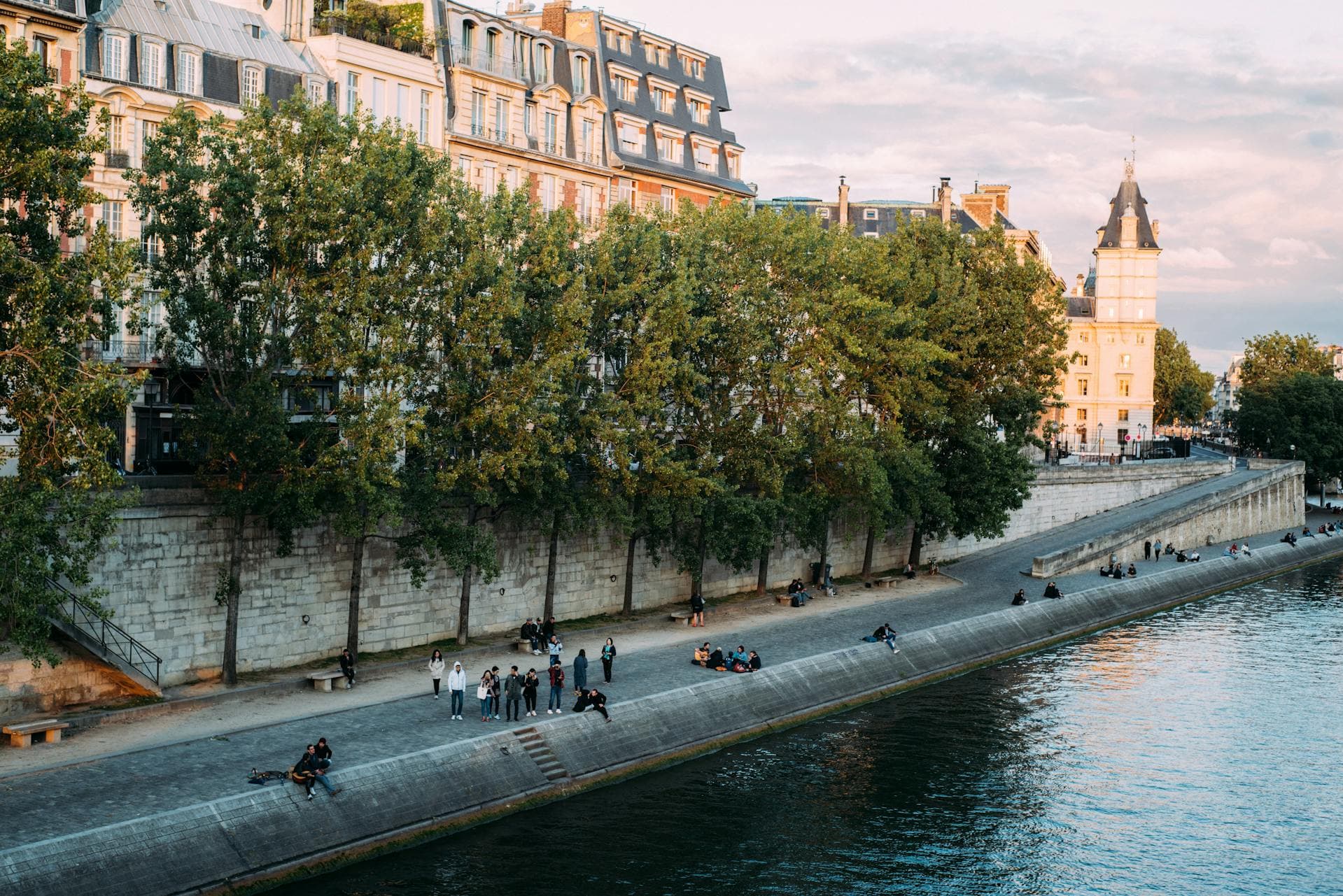 Crucero por el río Sena en París y Barrio Latino - Image 3
